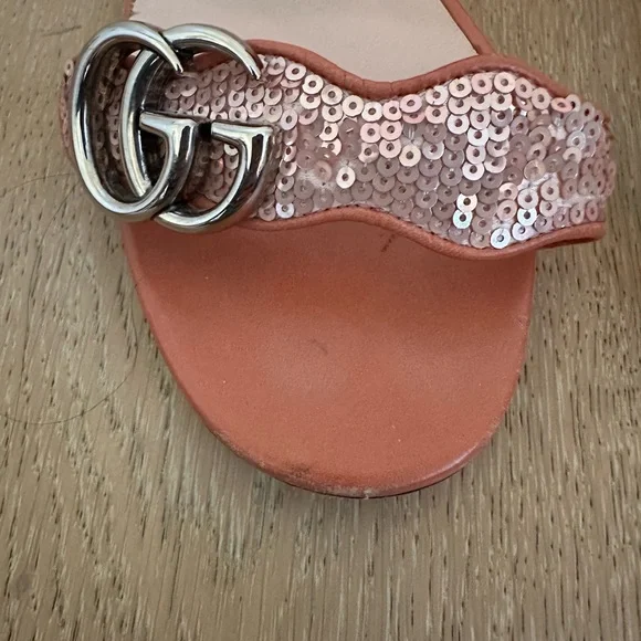 Gucci GG Marmont mid heeled sandals - Picture 5 of 10
